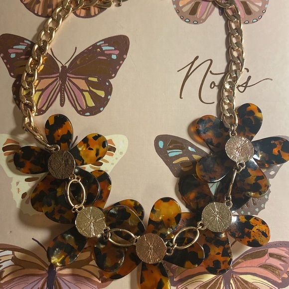 J. Crew tortoise shell flower necklace Vintage - Picture 3 of 3